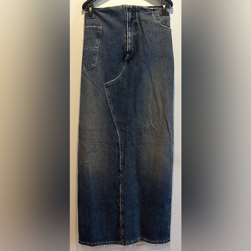 ZARA TRF TOPSTITCHED DENIM DRESS
LIMITED EDITION - New - Picture 4 of 11
